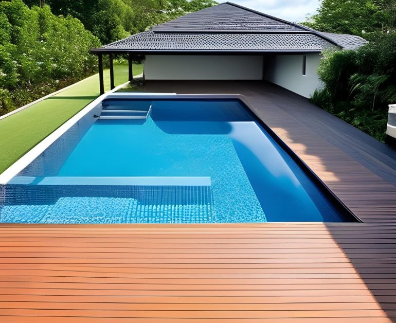 Tampak hasil instalasi decking kayu bengkirai