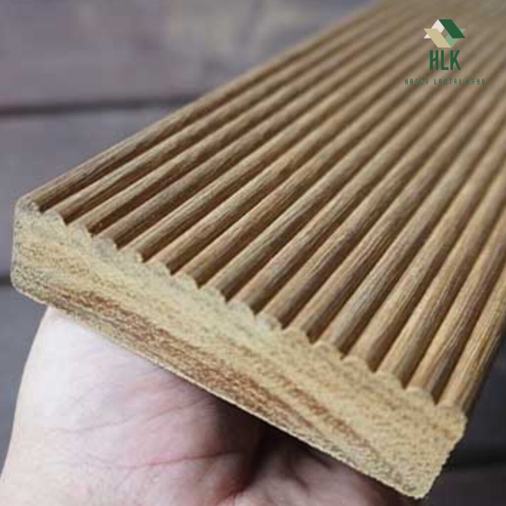 lantai kayu outdoor